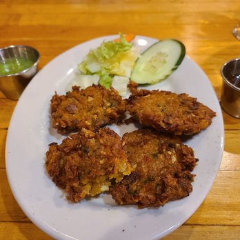 Chulo Restaurant & Bar - Mixed Vegetable Pakora (Vegan/Gluten Free) Mixed Vegetable Pakora (Vegan/Gluten Free) - Himalayan/Nepalese Near Me - Watertown, Massachusetts