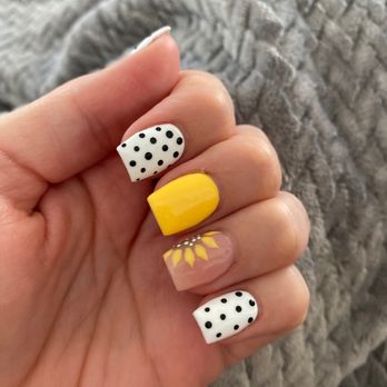 Ocean Spa Nails - Sunflower nails - Nail Salons Near Me - Albuquerque, New Mexico Ocean Spa Nails - Sunflower nails - Nail Salons Near Me - Albuquerque, New Mexico