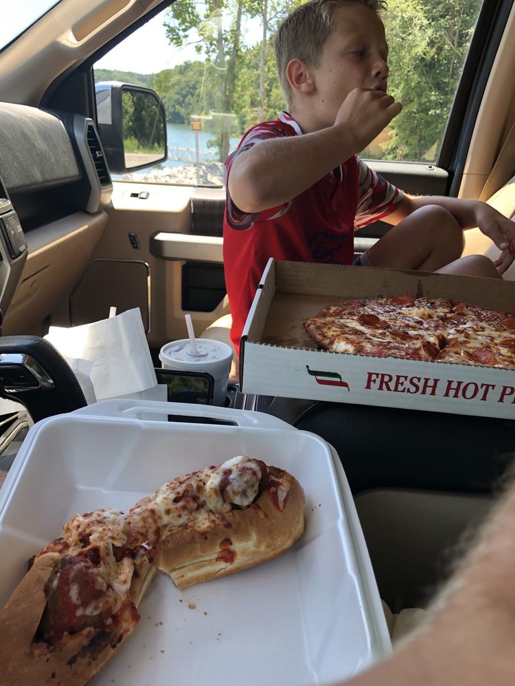 Pizza Station Logo
