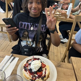 Aloha Kitchen - Breakfast & Brunch Near Me - Honolulu, Hawaii Aloha Kitchen - Breakfast & Brunch Near Me - Honolulu, Hawaii