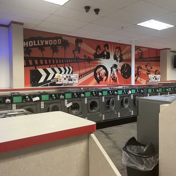 Burbank Laundry - Inside - Laundromat Near Me - Burbank, California Burbank Laundry - Inside - Laundromat Near Me - Burbank, California