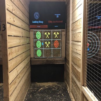 Bearded, a Social Tavern - Tic tac toe - Axe Throwing Near Me - North Charleston, South Carolina