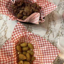 Chicken Shak - Gizzards & Gouda Mac & cheese bites
