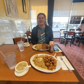 Bamboo Garden - Orange chicken and garlic chicken combo! - Chinese Near Me - Oakdale, California Bamboo Garden - Orange chicken and garlic chicken combo! - Chinese Near Me - Oakdale, California