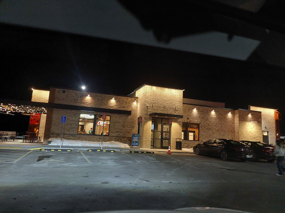 RAISING CANE’S 18 Photos 18477 Kenrick Ave, Lakeville, Minnesota Fast Food Restaurant