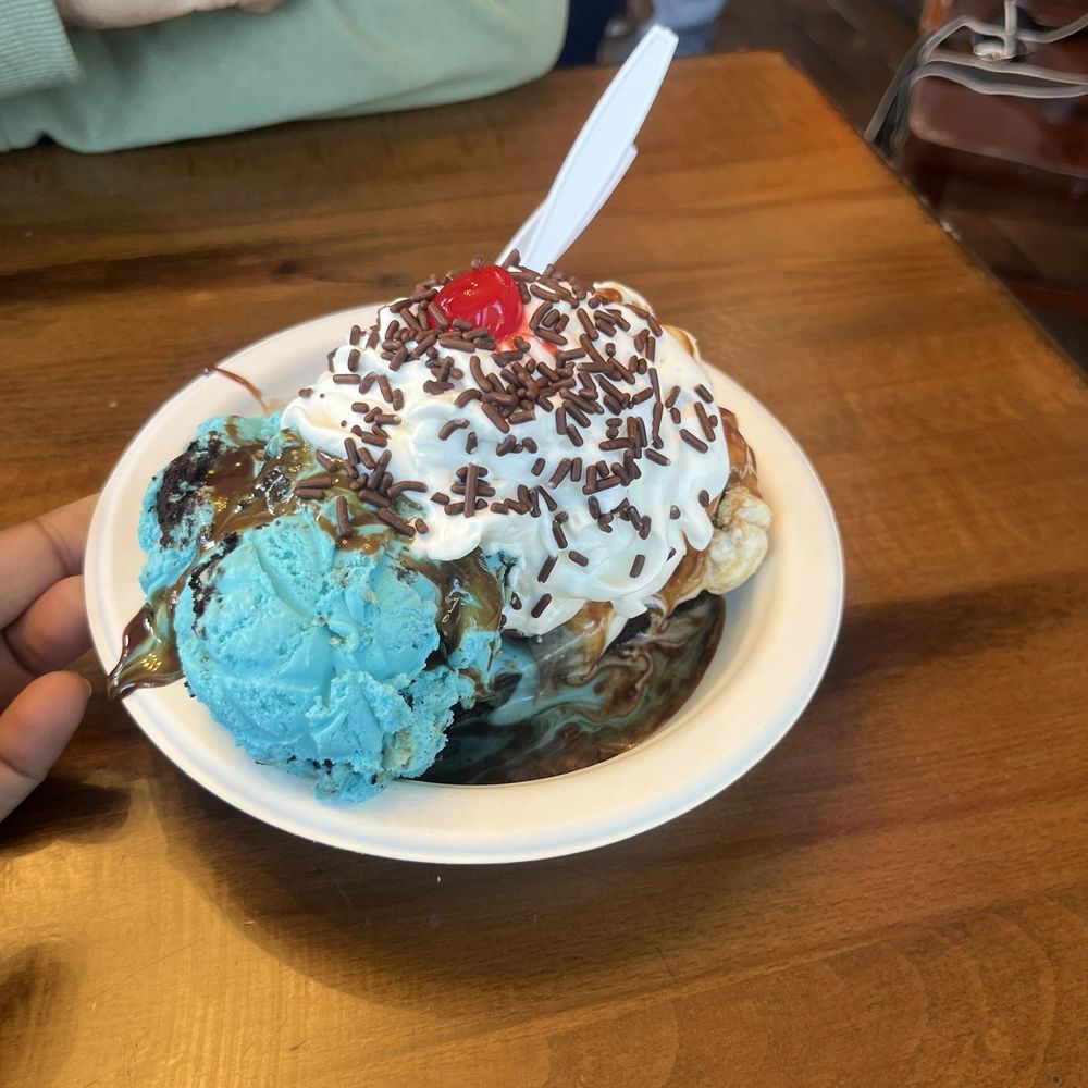 Bmore Licks - Ice Cream & Frozen Yogurt Near Me - Baltimore, Maryland Bmore Licks - Ice Cream & Frozen Yogurt Near Me - Baltimore, Maryland