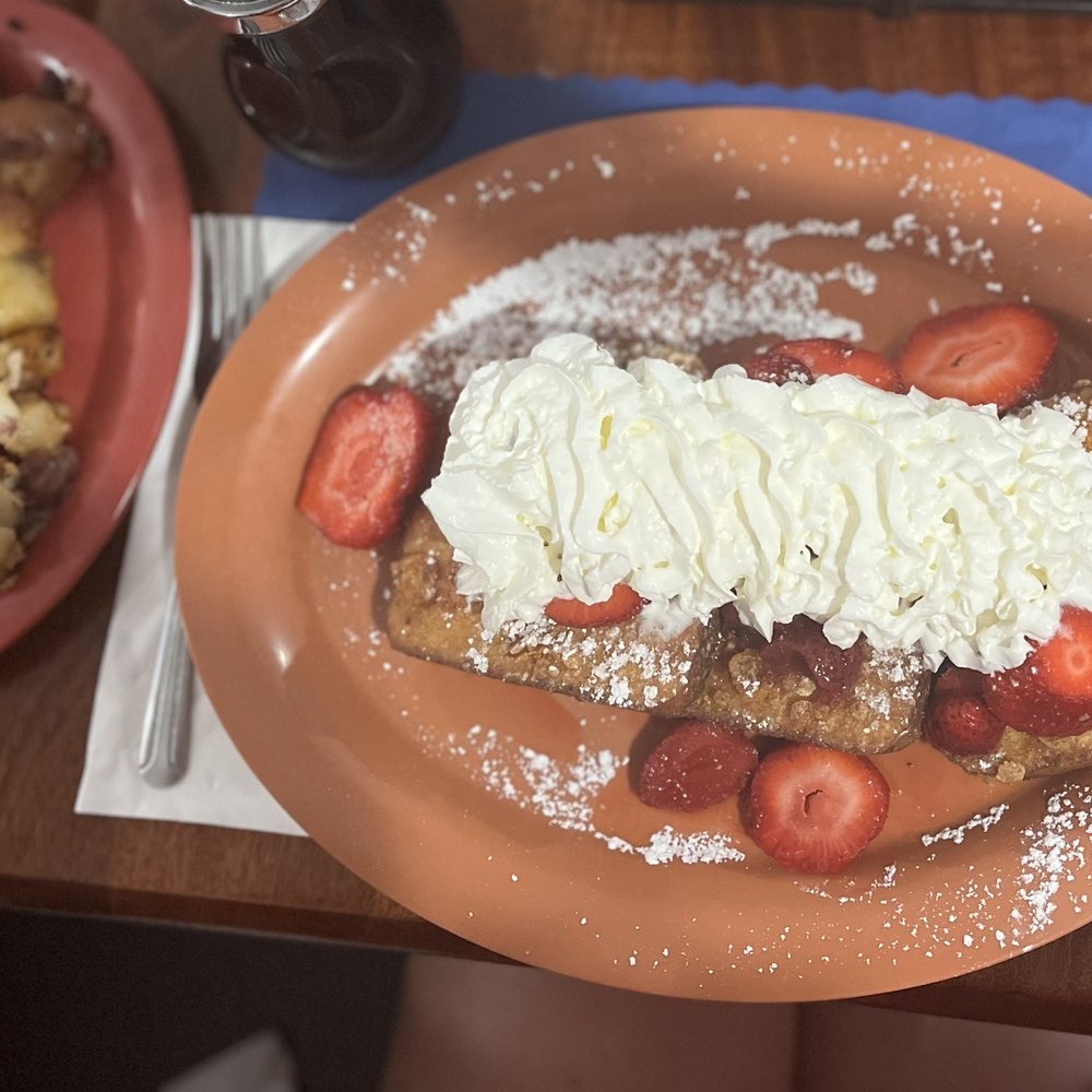 Grumpy's - Crispy strawberry French toast - Diners Near Me - East Dennis, Massachusetts Grumpy's - Crispy strawberry French toast - Diners Near Me - East Dennis, Massachusetts