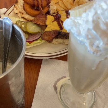 Chubby's - Burgers Near Me - Fresno, California