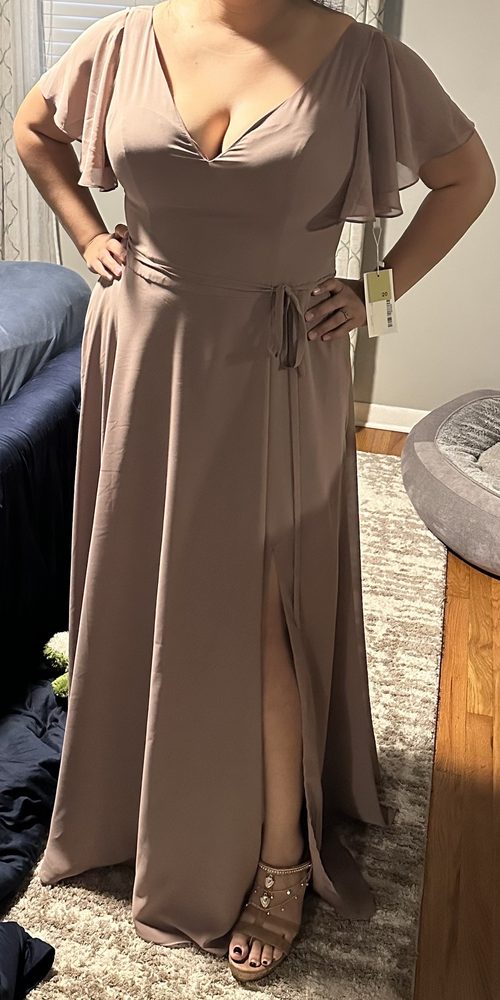 ANNIE’S ALTERATION 13 Reviews 5032 Whittaker Dr, Knoxville