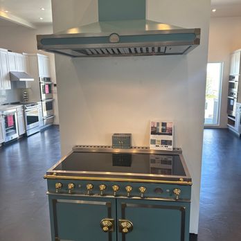 CG Appliance - CornuFe 43" Induction range with matching Hood - Appliances Near Me - San Carlos, California CG Appliance - CornuFe 43" Induction range with matching Hood - Appliances Near Me - San Carlos, California
