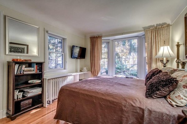 Dover House Bed and Breakfast by null