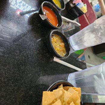 L & J Cafe - Chips & salsa - Mexican Near Me - El Paso, Texas