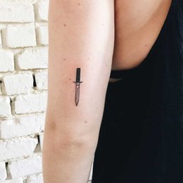 tattoo I wanted from searching 'knife tattoo' on google