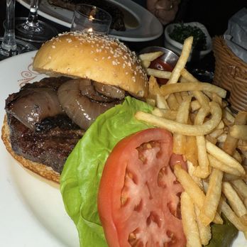 Parc - Cheeseburger - French Near Me - Philadelphia, Pennsylvania Parc - Cheeseburger - French Near Me - Philadelphia, Pennsylvania
