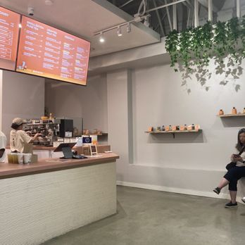 Odd One Out - Interior - Coffee & Tea Near Me - Los Angeles, California