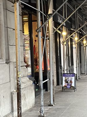 Li-Lac Chocolates (Bleecker St.) by null