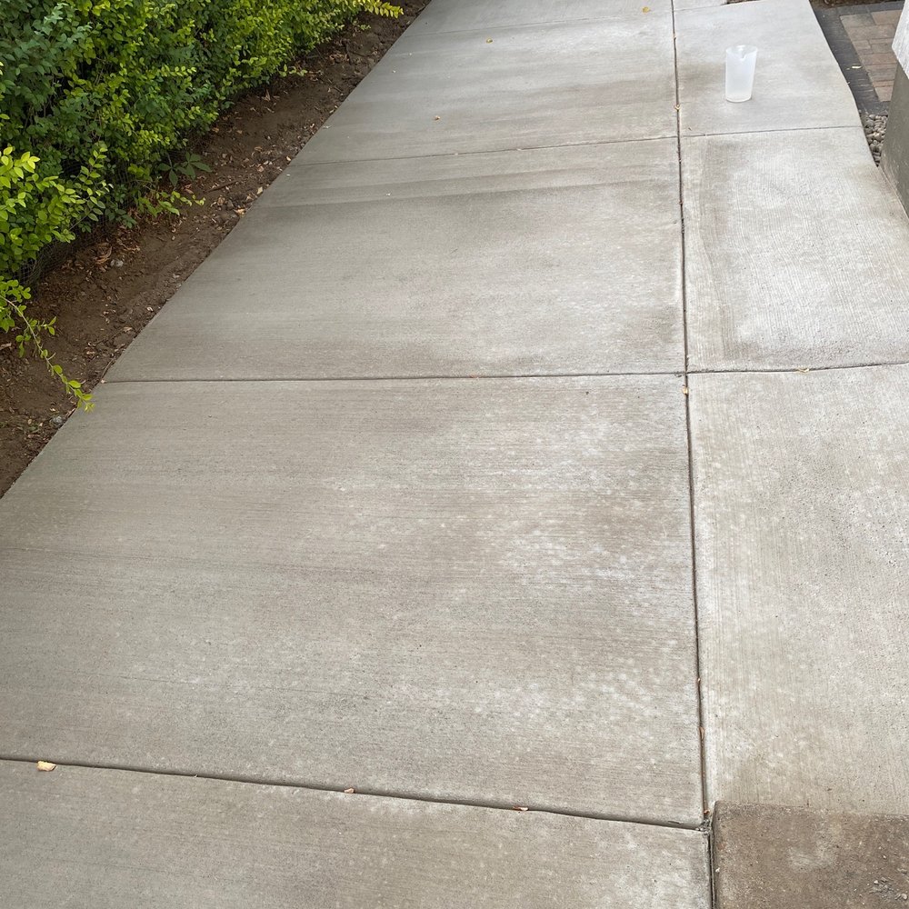 Part of the finished driveway. Great end result could not be happier!!! Part of the finished driveway. Great end result could not be happier!!!