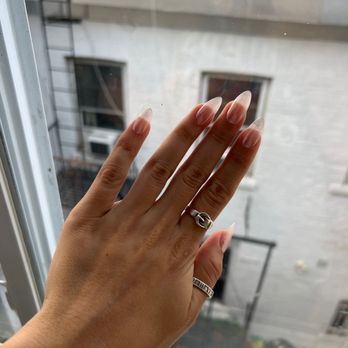 Accent Nails - Nail Salons Near Me - New York, New York