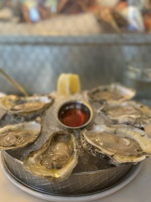 Pearl and Mary Oyster Bar by null