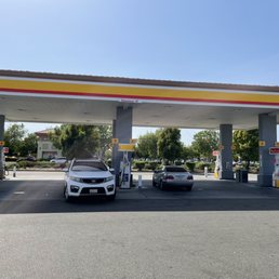 Exterior photo of Shell - Elk Grove, California Exterior photo of Shell - Elk Grove, California
