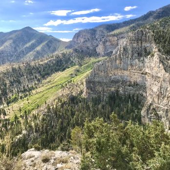 Cathedral Rock - Hiking Near Me - Mt Charleston, Nevada
