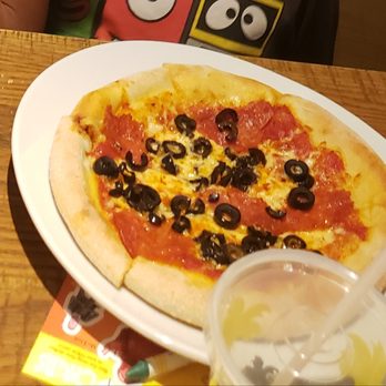 California Pizza Kitchen - Pizza Near Me - Brea, California