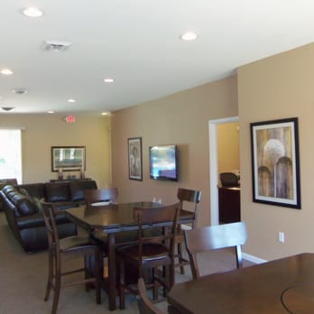 Mapletree Apartments by Paragon Properties - Mapletree Clubhouse Picture 1 - Apartments Near Me - Southfield, Michigan Mapletree Apartments by Paragon Properties - Mapletree Clubhouse Picture 1 - Apartments Near Me - Southfield, Michigan