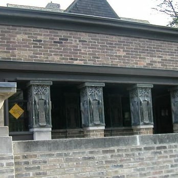 Frank Lloyd Wright Home and Studio - Frank Lloyd Wright Home and Studio - Museums Near Me - Oak Park, Illinois
