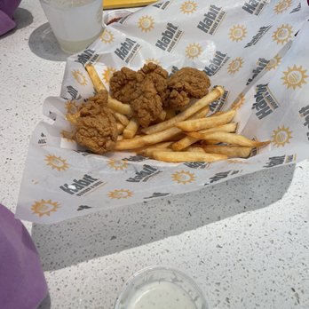 Habit Burger & Grill - Kids meal chicken nuggets - Salad Near Me - La Mesa, California Habit Burger & Grill - Kids meal chicken nuggets - Salad Near Me - La Mesa, California