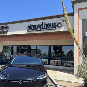 Almond Haus Cafe - business front, exterior - Bubble Tea Near Me - Claremont, California Almond Haus Cafe - business front, exterior - Bubble Tea Near Me - Claremont, California