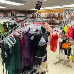 Eva's Boutique - Inside of store