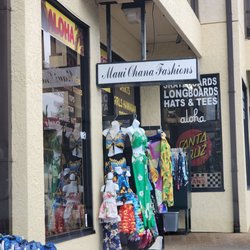 Maui Ohana Fashion - Outside