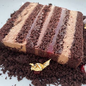 Bear at Stanly Ranch - Gluten free chocolate cake - New American Near Me - Napa, California Bear at Stanly Ranch - Gluten free chocolate cake - New American Near Me - Napa, California