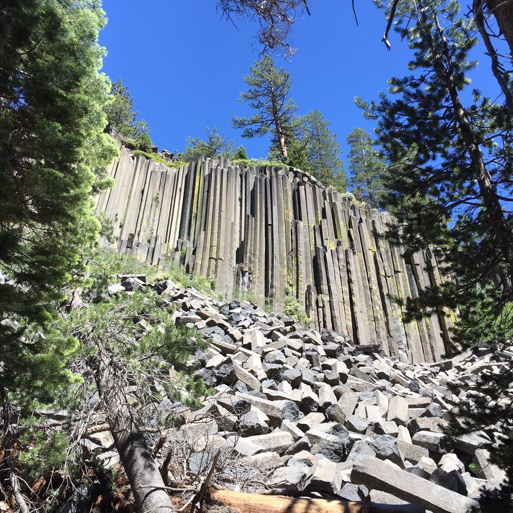 Devil's Postpile National Monument - Postpile - Landmarks & Historical Buildings Near Me - Mammoth Lakes, California Devil's Postpile National Monument - Postpile - Landmarks & Historical Buildings Near Me - Mammoth Lakes, California