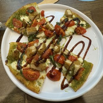 Grain and Berry - International Drive - Let's Go Pesto Flatbread - Acai Bowls Near Me - Orlando, Florida Grain and Berry - International Drive - Let's Go Pesto Flatbread - Acai Bowls Near Me - Orlando, Florida