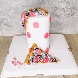 Sweet Heaven by Nne - Pizza cake