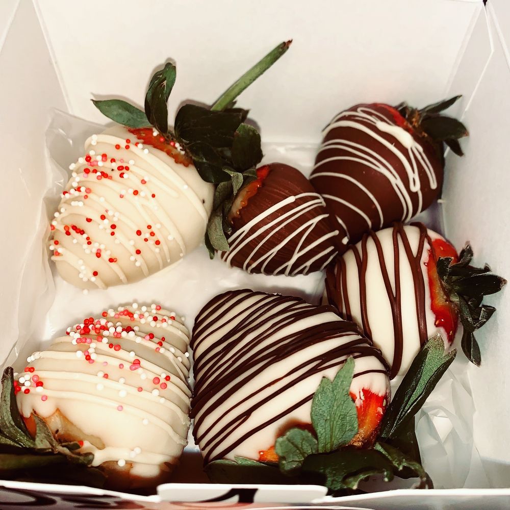 KILWINS KING OF PRUSSIA Updated October 2024 81 Photos & 56