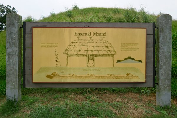 Emerald Mound by null