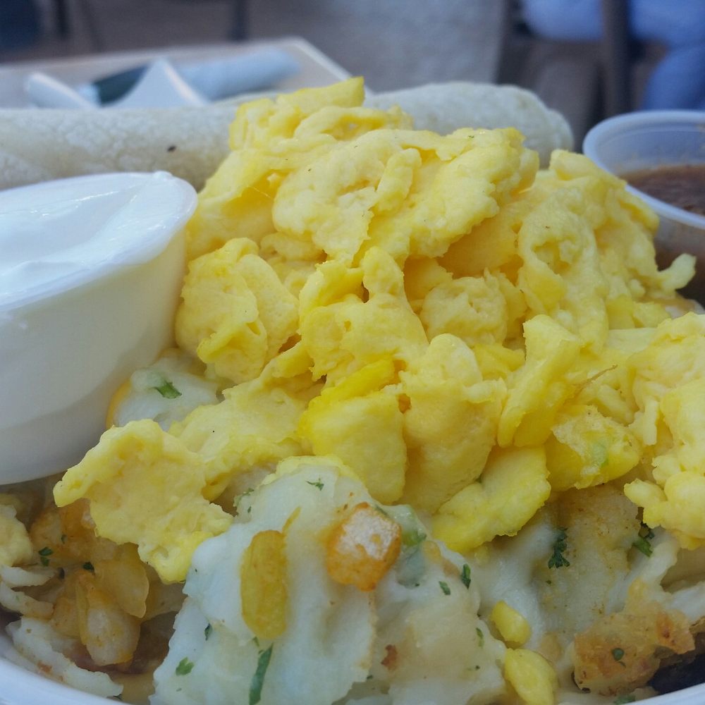 Crackers & Co Cafe - Spicy southwest skillet - American Near Me - Tempe, Arizona