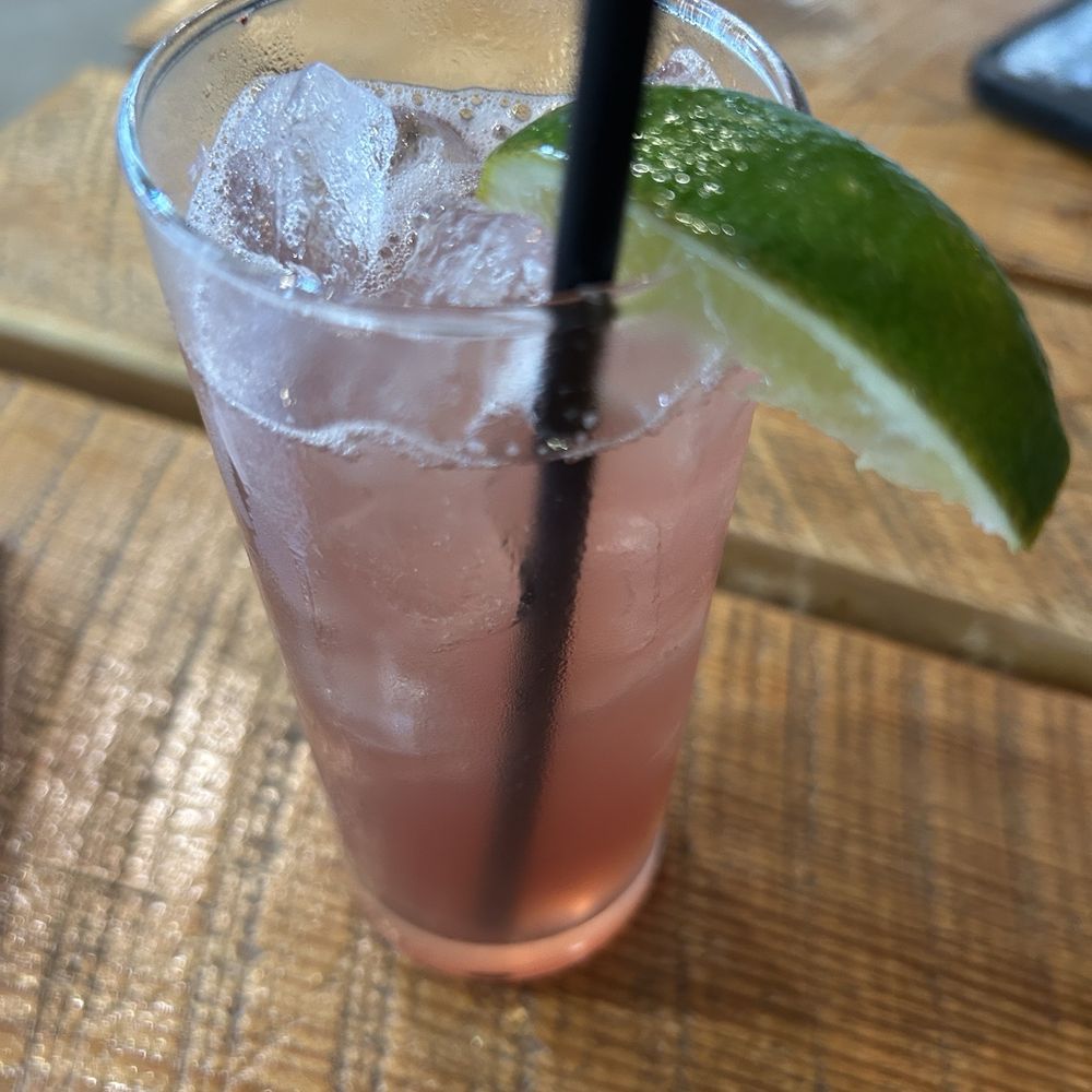 Lux Cherry Limeade Lux Cherry Limeade