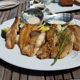 Seafood platter! Seafood platter!