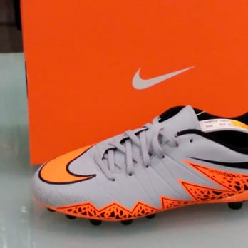 Bambas - Nike fútbol niño. - Shoe Stores Near Me - Valencia, V