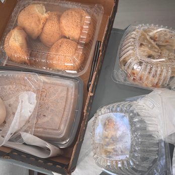 Creek House Dim Sum Restaurant - bunch of take out dim sun LOL - Dim Sum Near Me - Walnut Creek, California
