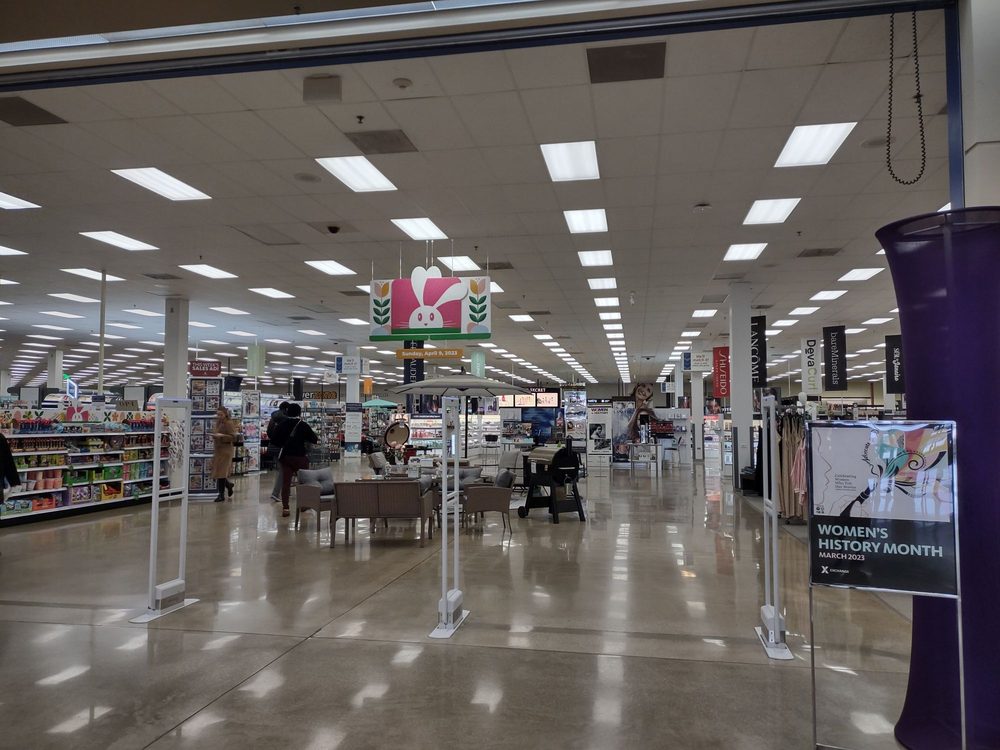 Bx Main Store Logo