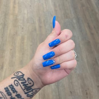 La Sierra Nails & Spa - Nails - Nail Salons Near Me - Riverside, California