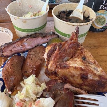 Bearded BBQ Maui - 5 meat plus 2 sides, enough to share for three peep - Food Trucks Near Me - Kahului, Hawaii