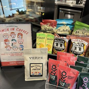 Capital One Café - Snacks - Banks & Credit Unions Near Me - Los Angeles, California Capital One Café - Snacks - Banks & Credit Unions Near Me - Los Angeles, California