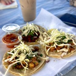 Si Si’s Tacos - Chorizo street tacos
