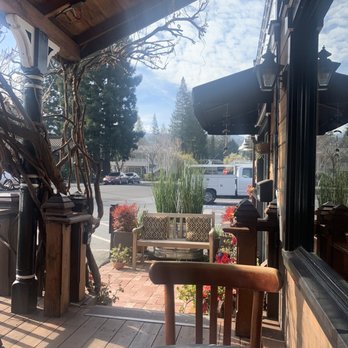 Lever Coffee - Patio seating - Coffee & Tea Near Me - Alamo, California Lever Coffee - Patio seating - Coffee & Tea Near Me - Alamo, California