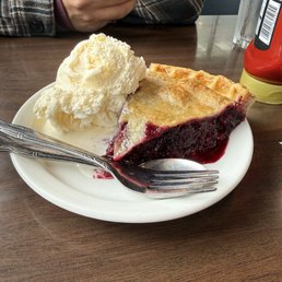 Best blackberry pie I've ever had! Best blackberry pie I've ever had!